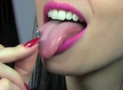 Giantess Mp3