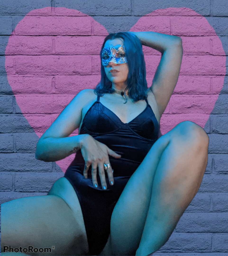 Masquerade Tease Heart Edit