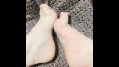 Small Asian Feet