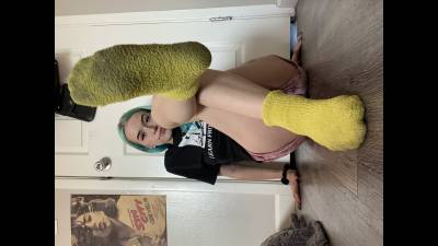 Take Off My Dirty Socks!
