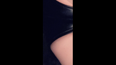 Upskirt Leather Panty Photo
