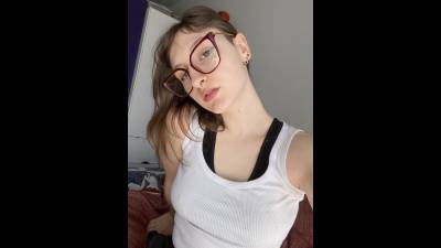 Pay To A Pretty Girl