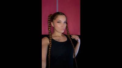 2 Braids And Titties