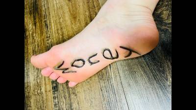 Money Feet