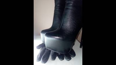 My Leather Boots On Gloves
