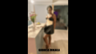Seductive Curves: Latex & Ebony Beauty Pen_Spark