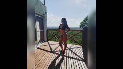 Me Excito Conmigo