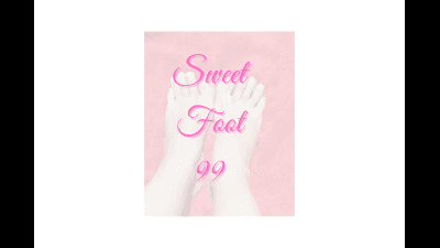 Pies Descalzos. Dedos Tensos