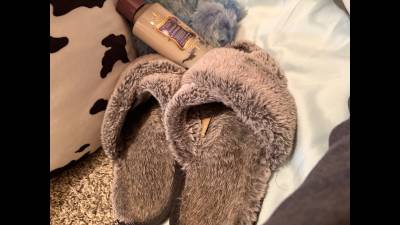 Bare Toenails And Slippers