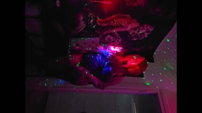 Venezuelao W/ A Goon