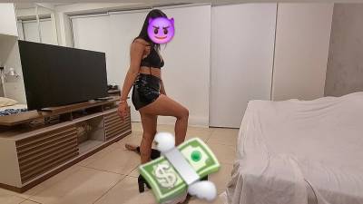 Princess Melo Is Nullifying Her Ballbusting Slave