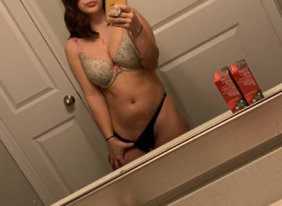 Sexy Slut Spreads Pussy Wide Open For Cock