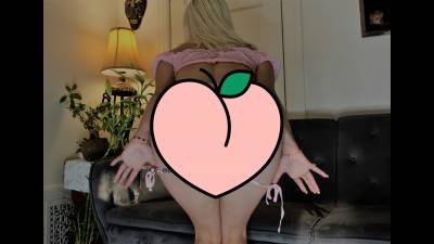 Pulling My Panties Down 4 U