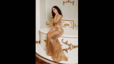 Worship Golden Goddess
