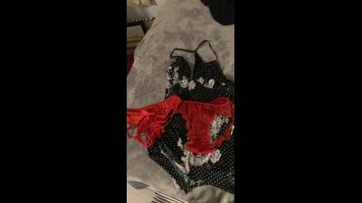 Spreading My Fat Ass Cheeks