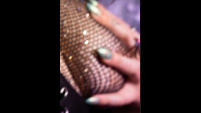 Mistress Eve's Nipslip In Fishnets