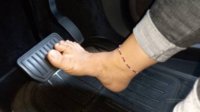 Bare Foot Tesla