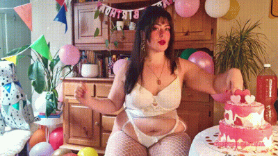 Fat GF Eats All Ur Cake + Aftermath Burping Smoking Feedee