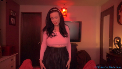 Stepmom Vivian Gives You A Valentine Gift