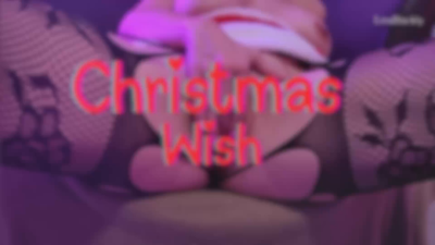 Naughty Step-Mommy's Early Christmas Gift: A Wet Pussy Wake-Up Call