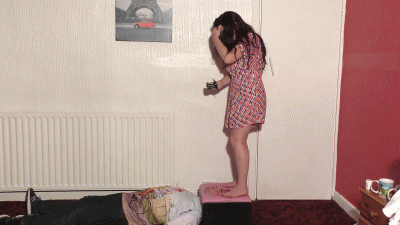 Domineering Feet On Face