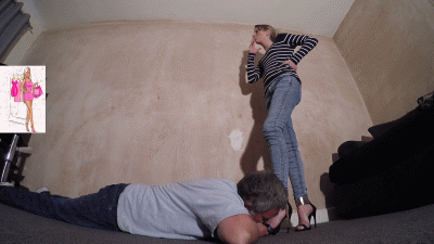 Foot Worship Hand Trample Head Trample Whilst Smoking A Cigarette Floor Cam