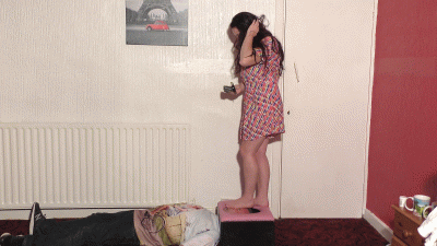 Stepping On His Face In The Smother Box (4K)