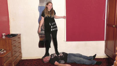 Sophie Dancing On His Body In Boots