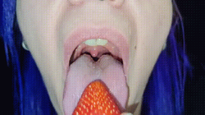 Mmmm Strawberrys