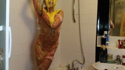 Messy Play Voyeurism