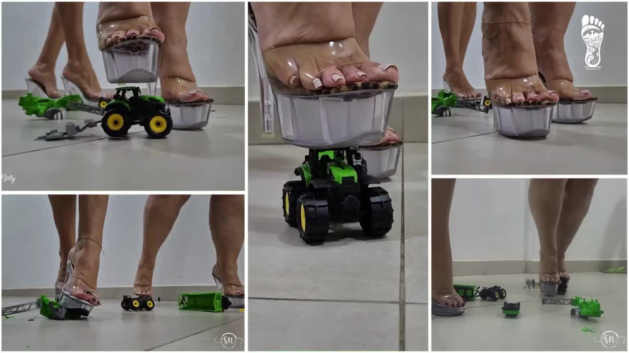Juliette-Rj And Lady Syl Nift Destroying Toys From A Messy Boy- For Mobile Devices Users- Toys Crush- Brazilian MILF- Toys Humiliation- ASMR- Slow Motion- High Heels- Exhibtionism- Crush Girl- Foot Fetish- Brazilian MILF- Role Play