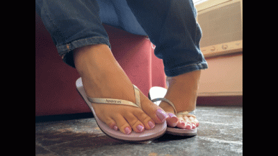 Juliette_Rj Blowing Your Mind Wiggling Her Toes French Purple Pedicure - Flip Flops Soles Toe Nails Feet Foot Fetish JOI Close Up BBW Sexy