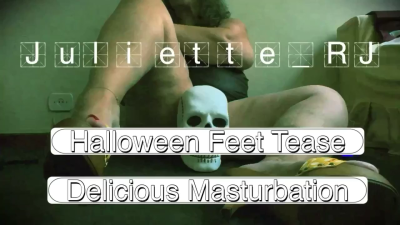 Juliette_Rj On A Halloween Feet Tease Masturbation Included For Mobile Devices Users No Panties BBW Pussy Foot Fetish Toy Masturbation Orgasm Fat Pussy Pussy Tease Red Nails Sex Toy