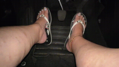 Juliette_Rj Pedal Pumping Driving Barefoot - Pedal Pumping JOI French Tips Polish BBW Legs Dirty Language Revvig Cum Countdown Pump Hard JOI