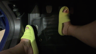 Juliette_Rj Pedal Pumping Sexy JOI On Golden French Tip Nails And A Slide - For Mobile Devices Users Pedal Pumping JOI Golden Polish BBW Legs Dirty Language Revvig Cum Countdown Pump Hard JOI