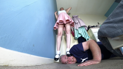 Chelsea Rips Hair Out Of Slaves Head Whilst Standing On It Floor Cam
