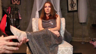 Cuckold Foot Massage