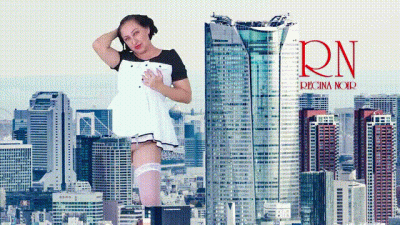 Wow! A Giant Lady Without Panties Walks Around The City. She's As Tall As King Kong! Amazing Show Of A Giantess! 3