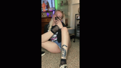Nylon Socks In Stinky Shoes