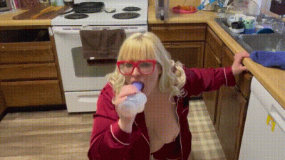Fucking Stepmom In The Kitchen Blowjob And Fuck Cumming On Your Cock