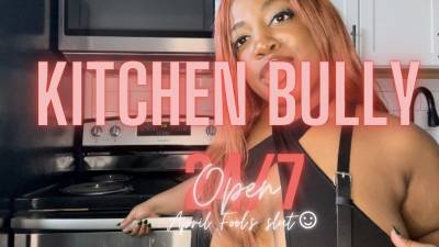 Kitchen Bully: Gooner Humilation Surprise