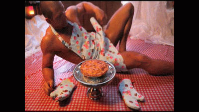 Apple Penis Pie, 2014