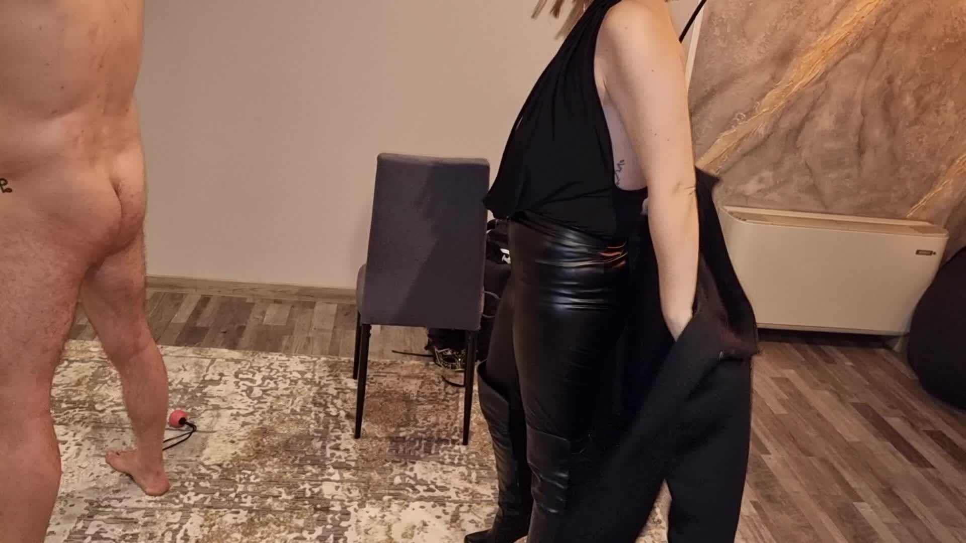 Ballbusting!Pathetic Finslave!