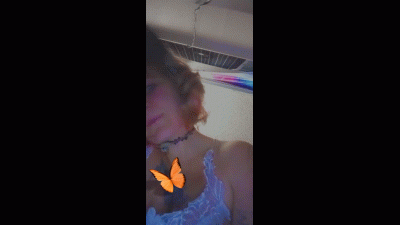 Pretty Little Tongue Tease