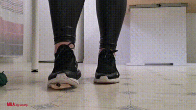 Mila Alli's Duty Day Sneaker (View01)