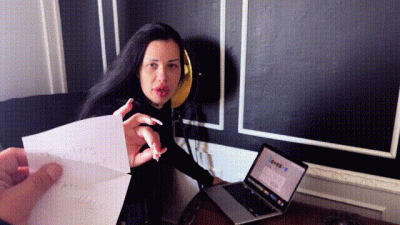 Supergirl Blowjob Just Perfect