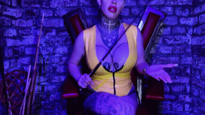 Powerplay Femdom Riding Slave Delivers