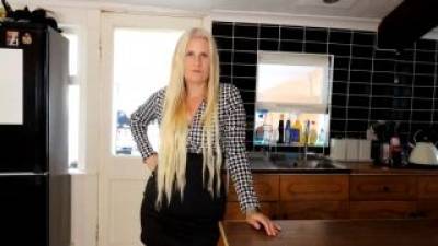 Mistress Makes You A Special Tea