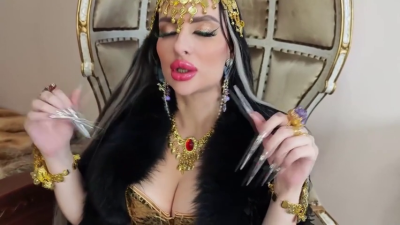Worship My Extremely Long Nails, Heels, Leather Clothes, Cleavage And Big Bimbo Lips