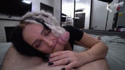 I Love To Suck Dick!